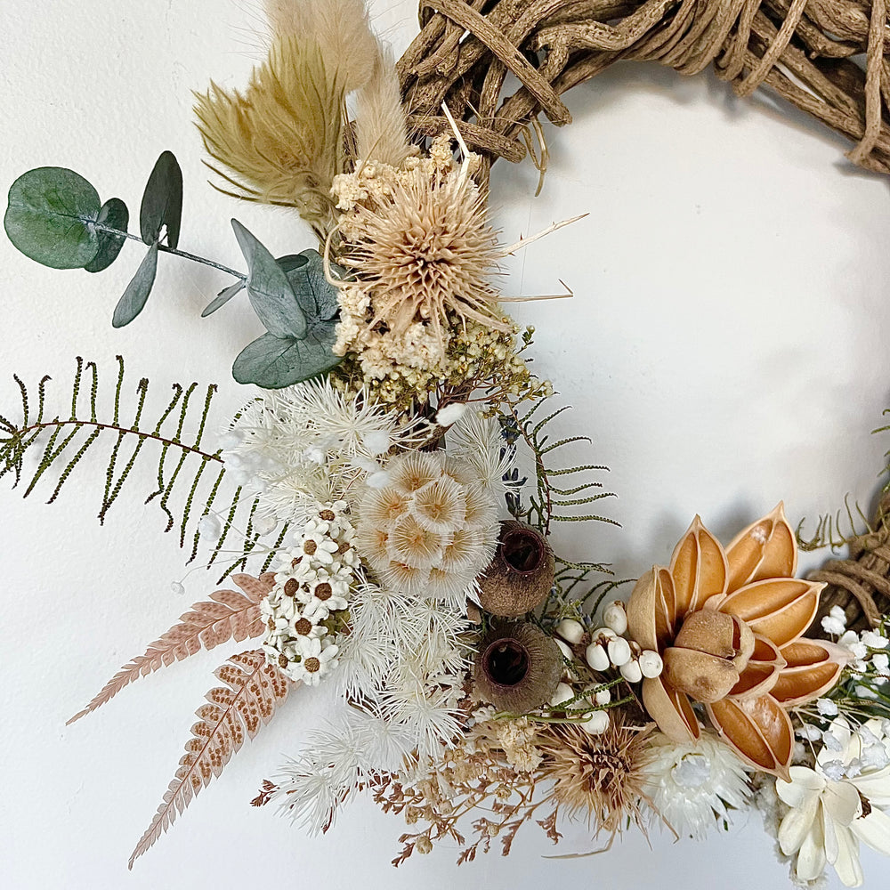 Dried floral arrangement - floral xmas wreath to hang on your door - Shop wreaths in store at Thirroul + Co