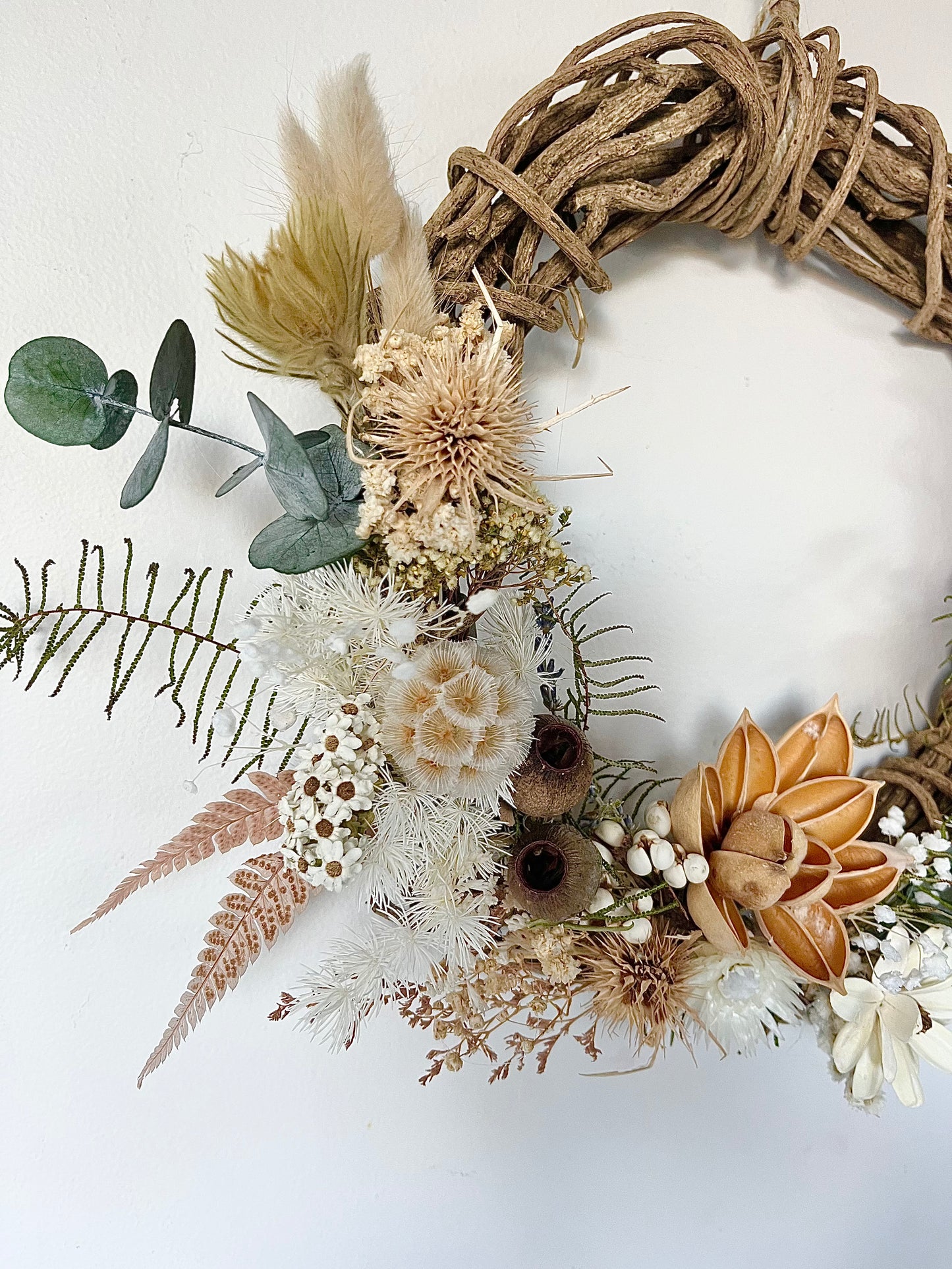 Dried floral arrangement - floral xmas wreath to hang on your door - Shop wreaths in store at Thirroul + Co